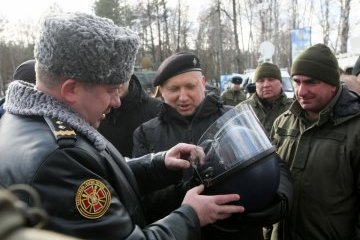 Турчинов не виключає провокацій з боку бойовиків на свята