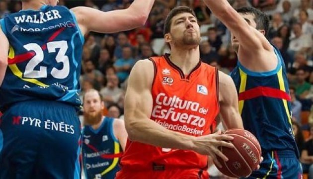 El baloncestista ucraniano rompe el récord del Campeonato de España