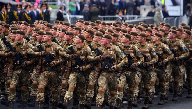 L'Armée ukrainienne en 2016: la puissance que vous pouvez faire confiance