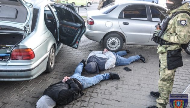 В Одесі поліція зі стріляниною затримала банду грабіжників