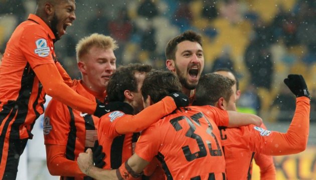 El Shakhtar se impone al Dynamo en el superderbi  ucraniano 