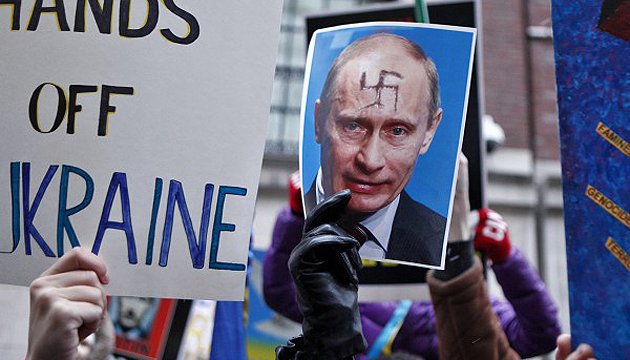 Світове українство закликало продовжувати тиск на Росію