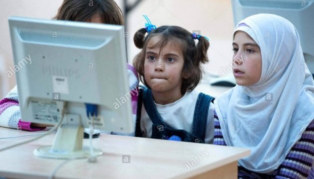 ЄС профінансує навчання 70 тисяч сирійських школярів у Туреччині