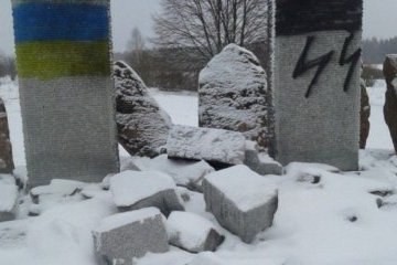 Меморіал у Гуті Пеняцькій підірвали - поліція