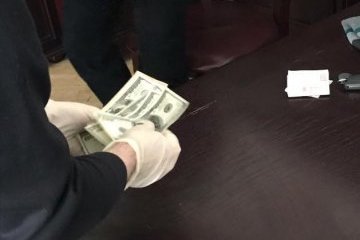 Матіос про хабарників: