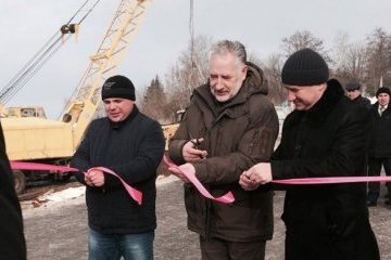На контролируемой части Донецкой области продолжаются строительные работы