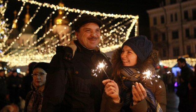 Environs 100 000 personnes ont fêté le Jour de l’An 2017 au cœur de Kyiv