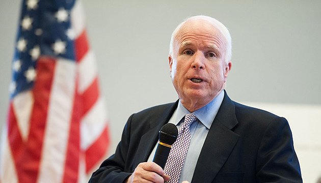 U.S. Senator McCain: Putin must pay real price for occupying Crimea, destabilizing Ukraine