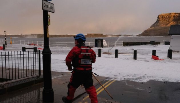 У Британії евакуюють тисячі жителів через загрозу масштабної повені