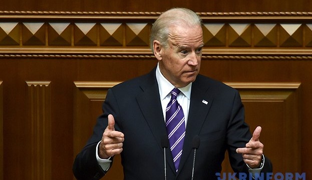 Biden says he had urged Yanukovych to flee Ukraine