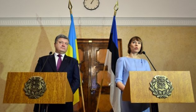 Порошенко і Кальюлайд: Санкції проти РФ мають тривати до повного виконання 