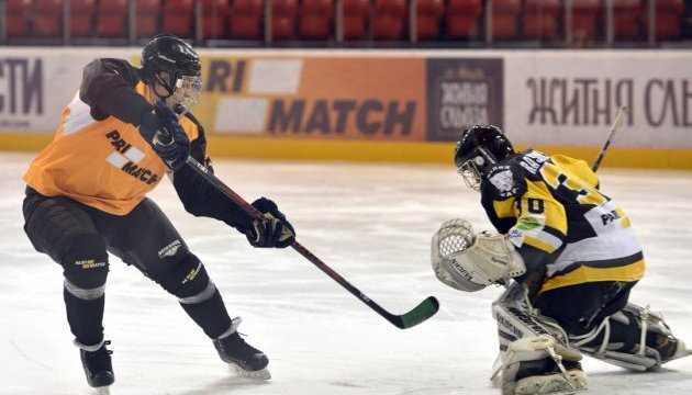TM «Parimatch» дарує хокейне «Тренування з зіркою»
