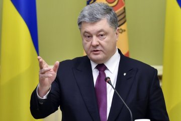 Відмова від НАТО не допомогла Молдові позбутися російських військ - Порошенко