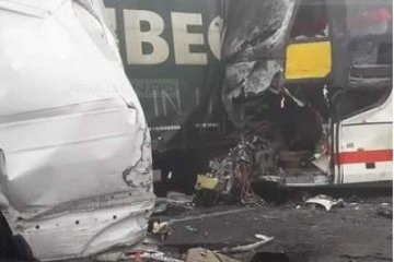 Румынский пассажирский автобус столкнулся с фурой: четверо погибших