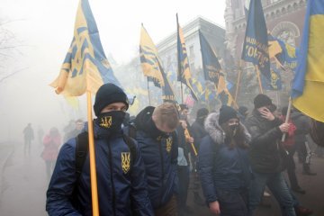 Тягнибок під стінами ВР озвучив вимоги протестувальників