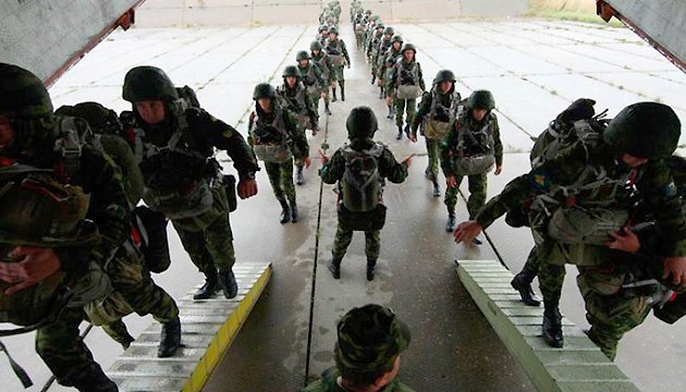 La Russie envoie 120 militaires de la Garde Nationale russe à Debaltseve

