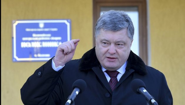 Poroschenko kündigt Bau von Automobilzulieferer-Werk nahe Kolomyja an