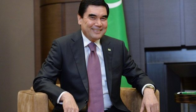 Українцям не варто кепкувати над виборами президента Туркменістану