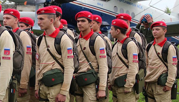 На військовий вишкіл до Росії відправлять понад 2,5 тисячі підлітків з ТОТ - Центр нацспротиву