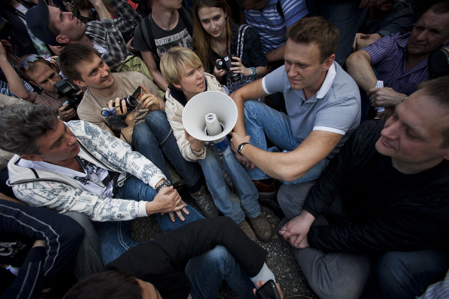 Мітинг на Болотній площі: Борис Нємцов, Євгенія Чирикова і Олексій Навальний (6 травня 2012 року) // Фото: 