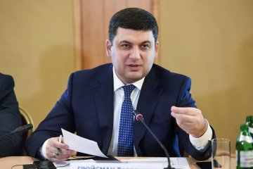 Гройсман на власному прикладі пояснив Садовому, що робити зі сміттям