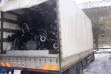 З Риги до Києва відправлено 18-й вантаж гуманітарної допомоги