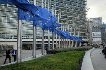 Komisja Europejska planuje zmobilizować do 6,5 mld euro na wsparcie gospodarki Ukrainy