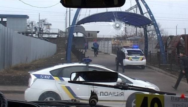 Поліція розкрила подробиці збройного викрадення маршрутки на Троєщині