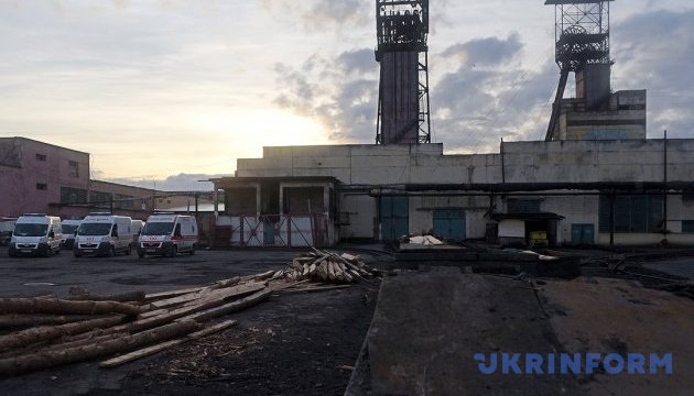 В Україні - день жалоби за загиблими гірниками на шахті «Степова»