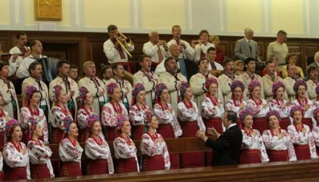 Цього дня у 2003 році Рада затвердила новий Державний Гімн України