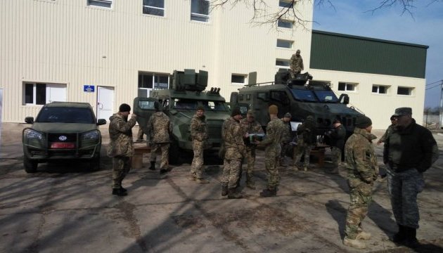 «Богдан» показав новий броньований автомобіль для військових