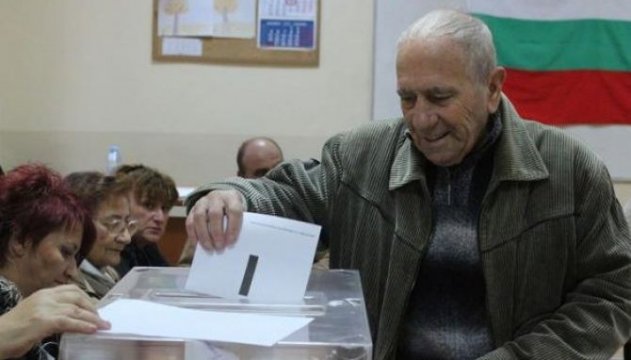 Нова формула влади в Болгарії: Коаліція або уряд меншості?