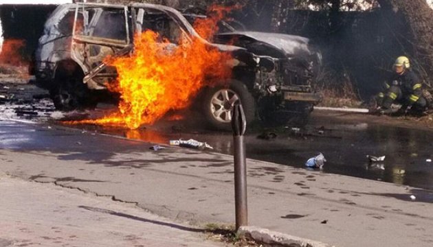 У Маріуполі вибухнуло авто, загинув водій-поліцейський