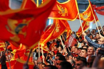 У Чорногорії на протест вийшли тисячі людей - вимагали відставки президента