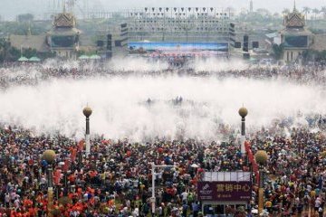 Новый год в Мьянме: фестиваль унес жизни 285 человек, ранены - 1073