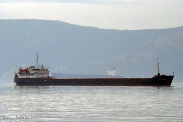 У Чорному морі зник суховантаж, на борту були українці
