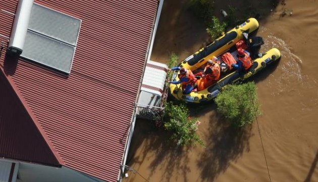 Двоє людей загинуло внаслідок руйнівного циклону в Австралії