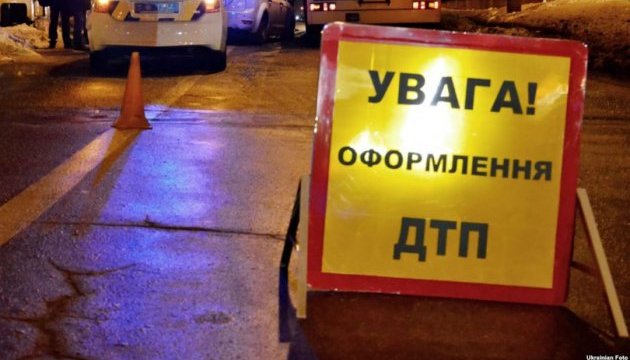 На Львівщині маршрутка зіткнулася з двома автівками