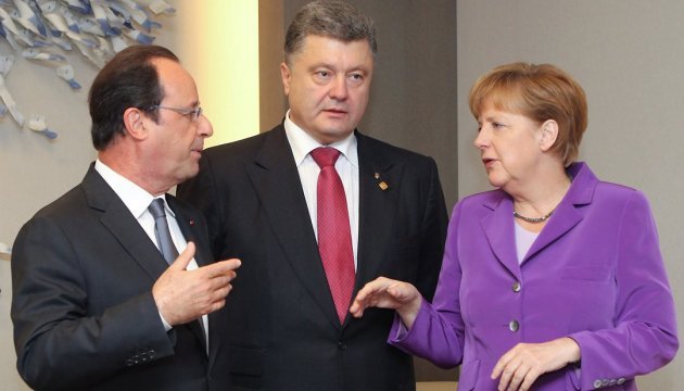 Poroshenko, Merkel, Hollande stress the need to consolidate ceasefire in Donbas