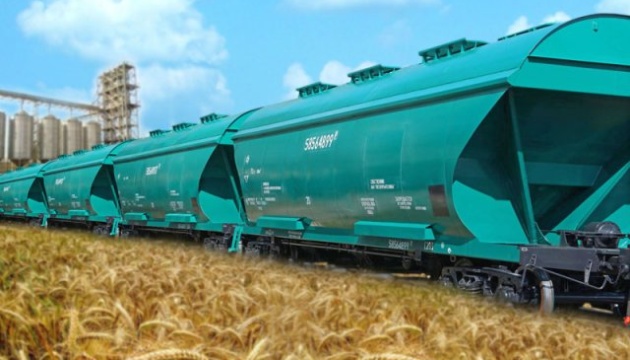 Укрзализныця в ноябре перевезла рекордные 4,1 миллиона тонн зерновых грузов