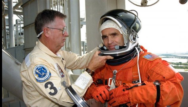 Le premier astronaute ukrainien Leonid Kadenyuk est mort aujourd'hui à Kyiv