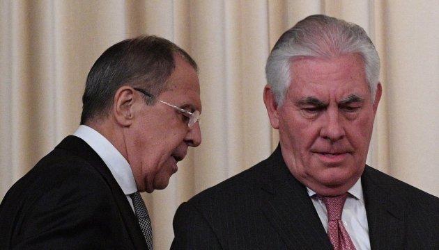 Tillerson y Lavrov hablan de Ucrania y Siria Tillerson y Lavrov hablan de Ucrania y Siria