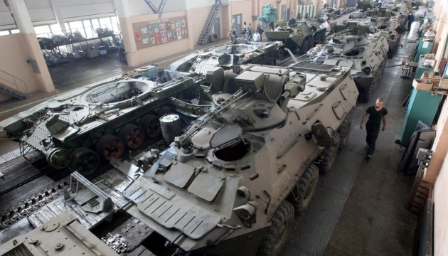 В Укроборонпромі не знають про порушення на Київському бронетанковому, але з’ясують