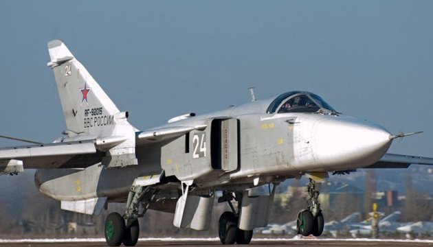 В Сирии на взлете разбился российский Су-24, экипаж погиб В Сирии на взлете разбился российский Су-24, экипаж погиб