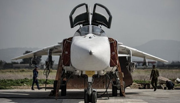 ЗМІ: армія Асада отримала від Росії десять нових бомбардувальників Су-24