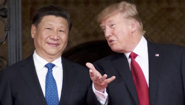 Торгова війна: Трамп заявив про успішні переговори з Цзіньпіном