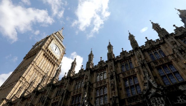 У Британії розпустили парламент