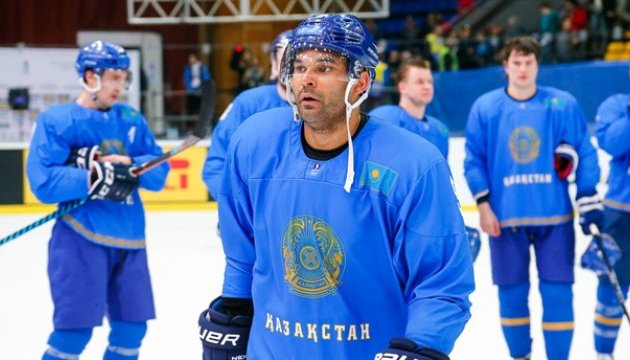Казахстан обіграв Польщу на ЧС-2017 з хокею у Києві