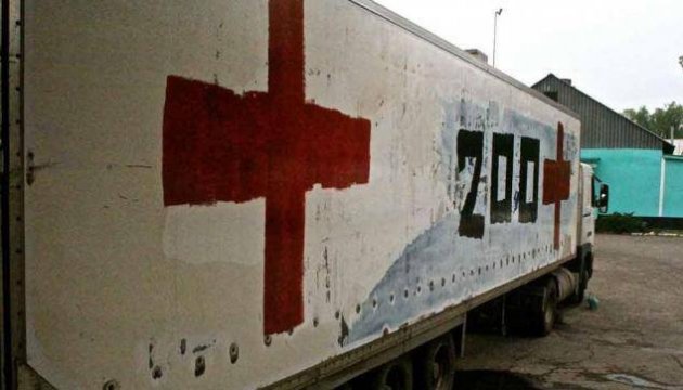 Новий вантаж 200: РФ доправила на Донбас поховальні фургони