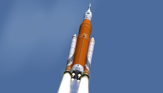 Польоти на Марс: NASA перенесло запуск надважкої ракети SLS